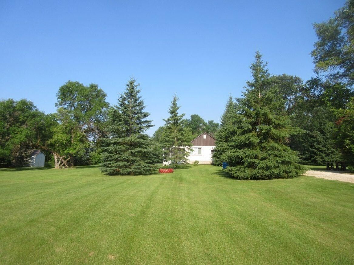6 Bilan Rd S, Manitoba R0E 1A0, 2 Bedrooms Bedrooms, ,1 BathroomBathrooms,Residential,Sold,1093 6 Bilan Rd S, Manitoba R0E 1A0, 2 Bedrooms Bedrooms, ,1 BathroomBathrooms,Residential,Sold,1093