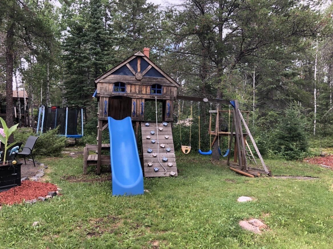 111 David Avenue, Manitoba R0E 1A0, 3 Bedrooms Bedrooms, ,1 BathroomBathrooms,Residential,Sold,1129 111 David Avenue, Manitoba R0E 1A0, 3 Bedrooms Bedrooms, ,1 BathroomBathrooms,Residential,Sold,1129