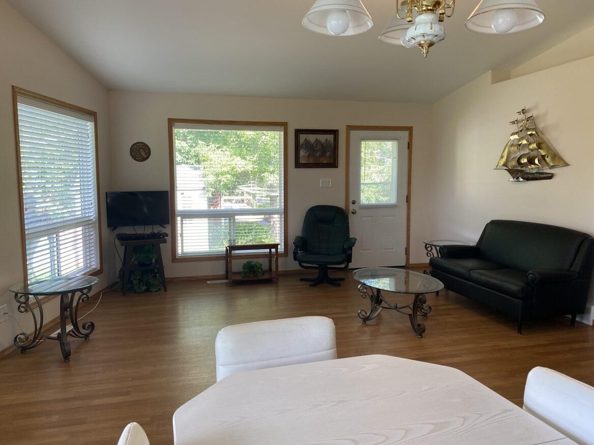 22 FRANCIS, Manitoba R0E 1A0, 3 Bedrooms Bedrooms, ,1 BathroomBathrooms,Residential,Sold,1131 22 FRANCIS, Manitoba R0E 1A0, 3 Bedrooms Bedrooms, ,1 BathroomBathrooms,Residential,Sold,1131