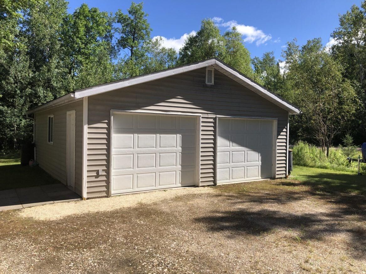 35 Fernwood Lane, Manitoba R0E 1A0, 2 Bedrooms Bedrooms, ,1 BathroomBathrooms,Residential,Sold,1132 35 Fernwood Lane, Manitoba R0E 1A0, 2 Bedrooms Bedrooms, ,1 BathroomBathrooms,Residential,Sold,1132