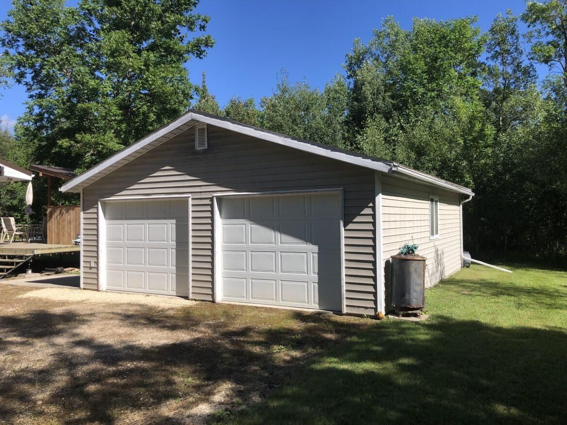 35 Fernwood Lane, Manitoba R0E 1A0, 2 Bedrooms Bedrooms, ,1 BathroomBathrooms,Residential,Sold,1132 35 Fernwood Lane, Manitoba R0E 1A0, 2 Bedrooms Bedrooms, ,1 BathroomBathrooms,Residential,Sold,1132