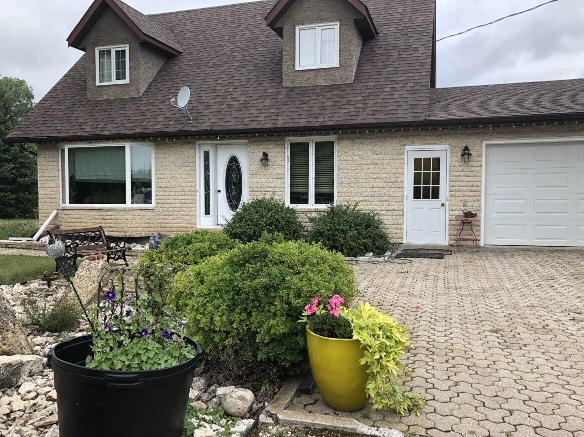 90004 PR 315 Highway, Manitoba R0E 1A0, 3 Bedrooms Bedrooms, ,3 BathroomsBathrooms,Residential,Sold,1135 90004 PR 315 Highway, Manitoba R0E 1A0, 3 Bedrooms Bedrooms, ,3 BathroomsBathrooms,Residential,Sold,1135