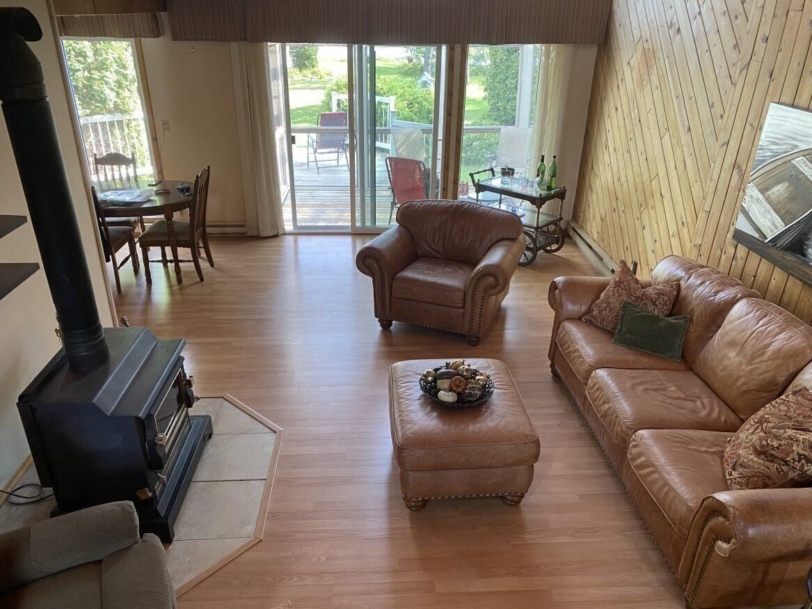 26 Mascanow Drive, Manitoba R0E 1A0, 3 Bedrooms Bedrooms, ,1 BathroomBathrooms,Residential,Sold,1136 26 Mascanow Drive, Manitoba R0E 1A0, 3 Bedrooms Bedrooms, ,1 BathroomBathrooms,Residential,Sold,1136