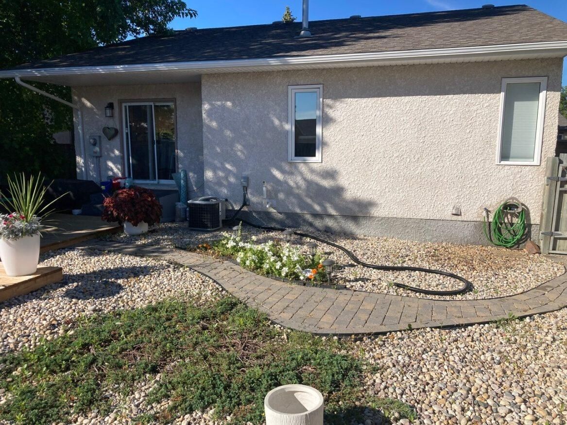 7 Furness Bay, Manitoba R2N 2S9, 3 Bedrooms Bedrooms, ,3 BathroomsBathrooms,Residential,Sold,1137 7 Furness Bay, Manitoba R2N 2S9, 3 Bedrooms Bedrooms, ,3 BathroomsBathrooms,Residential,Sold,1137