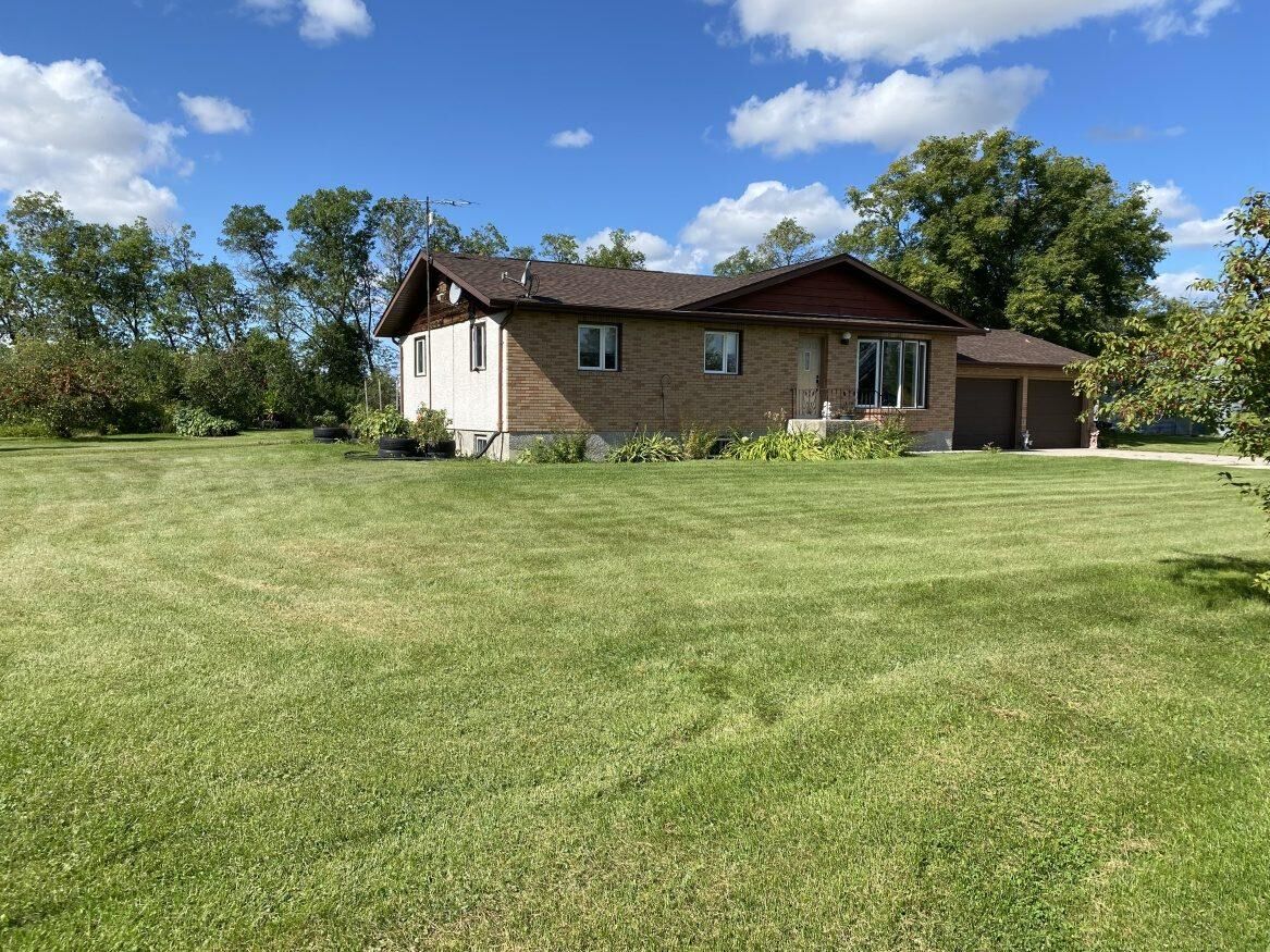 209 Tinant Road, Manitoba R0E 1A0, 3 Bedrooms Bedrooms, ,2 BathroomsBathrooms,Residential,Sold,1144 209 Tinant Road, Manitoba R0E 1A0, 3 Bedrooms Bedrooms, ,2 BathroomsBathrooms,Residential,Sold,1144