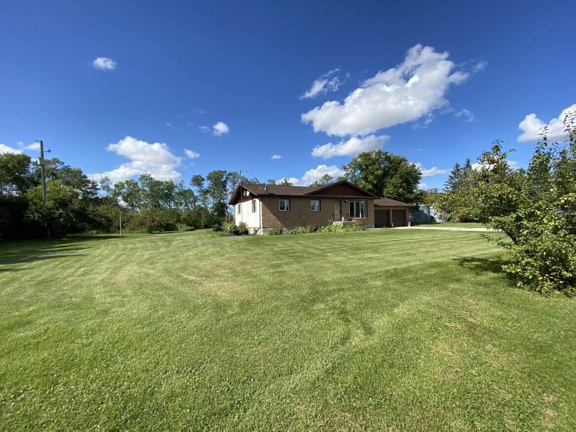 209 Tinant Road, Manitoba R0E 1A0, 3 Bedrooms Bedrooms, ,2 BathroomsBathrooms,Residential,Sold,1144 209 Tinant Road, Manitoba R0E 1A0, 3 Bedrooms Bedrooms, ,2 BathroomsBathrooms,Residential,Sold,1144