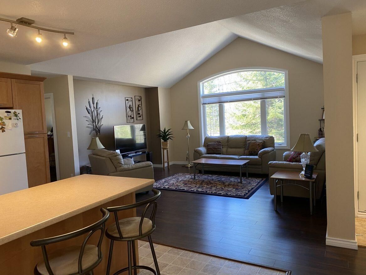 9 Fairway Drive, Manitoba R0E 1A0, 3 Bedrooms Bedrooms, ,2 BathroomsBathrooms,Residential,Sold,1163 9 Fairway Drive, Manitoba R0E 1A0, 3 Bedrooms Bedrooms, ,2 BathroomsBathrooms,Residential,Sold,1163