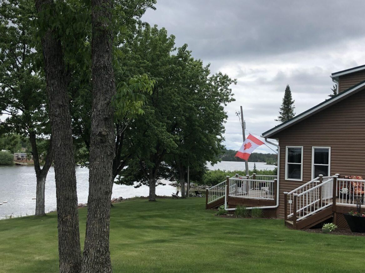One Bird River Landing, Manitoba R0E 1A0, 3 Bedrooms Bedrooms, ,1 BathroomBathrooms,Residential,Sold,1169 One Bird River Landing, Manitoba R0E 1A0, 3 Bedrooms Bedrooms, ,1 BathroomBathrooms,Residential,Sold,1169
