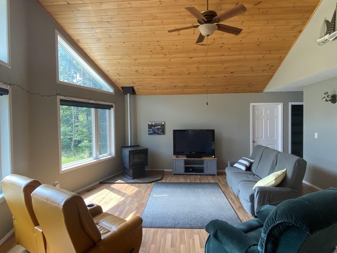 101077 11 Highway, Manitoba R0E 1A0, 3 Bedrooms Bedrooms, ,2 BathroomsBathrooms,Residential,Sold,1175 101077 11 Highway, Manitoba R0E 1A0, 3 Bedrooms Bedrooms, ,2 BathroomsBathrooms,Residential,Sold,1175