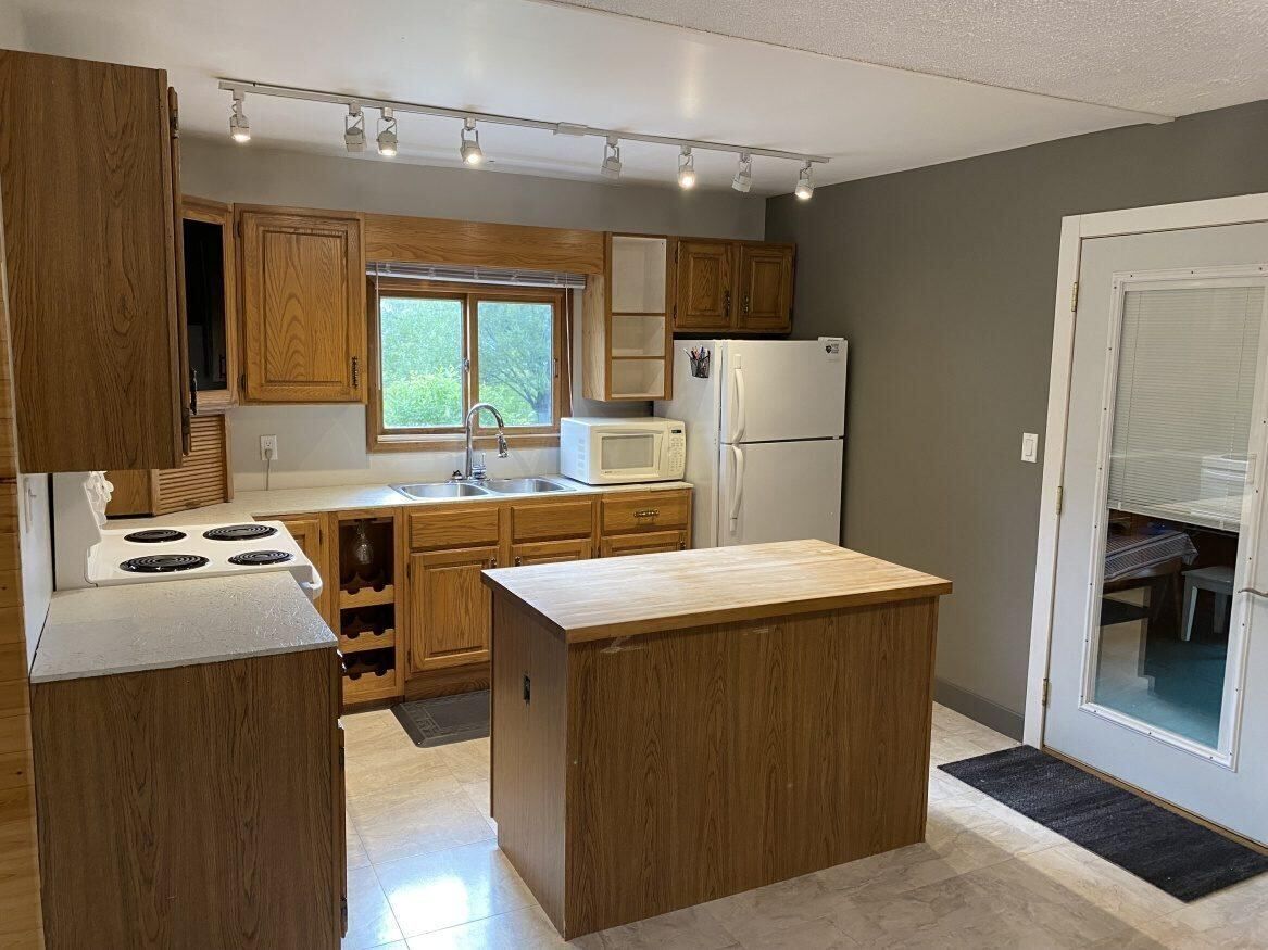 55 Pine Ridge Drive, Manitoba R0E 1A0, 3 Bedrooms Bedrooms, ,1 BathroomBathrooms,Residential,Sold,1178 55 Pine Ridge Drive, Manitoba R0E 1A0, 3 Bedrooms Bedrooms, ,1 BathroomBathrooms,Residential,Sold,1178