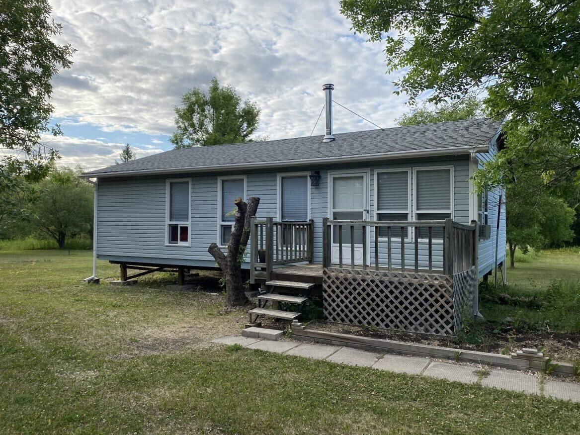 55 Pine Ridge Drive, Manitoba R0E 1A0, 3 Bedrooms Bedrooms, ,1 BathroomBathrooms,Residential,Sold,1178 55 Pine Ridge Drive, Manitoba R0E 1A0, 3 Bedrooms Bedrooms, ,1 BathroomBathrooms,Residential,Sold,1178