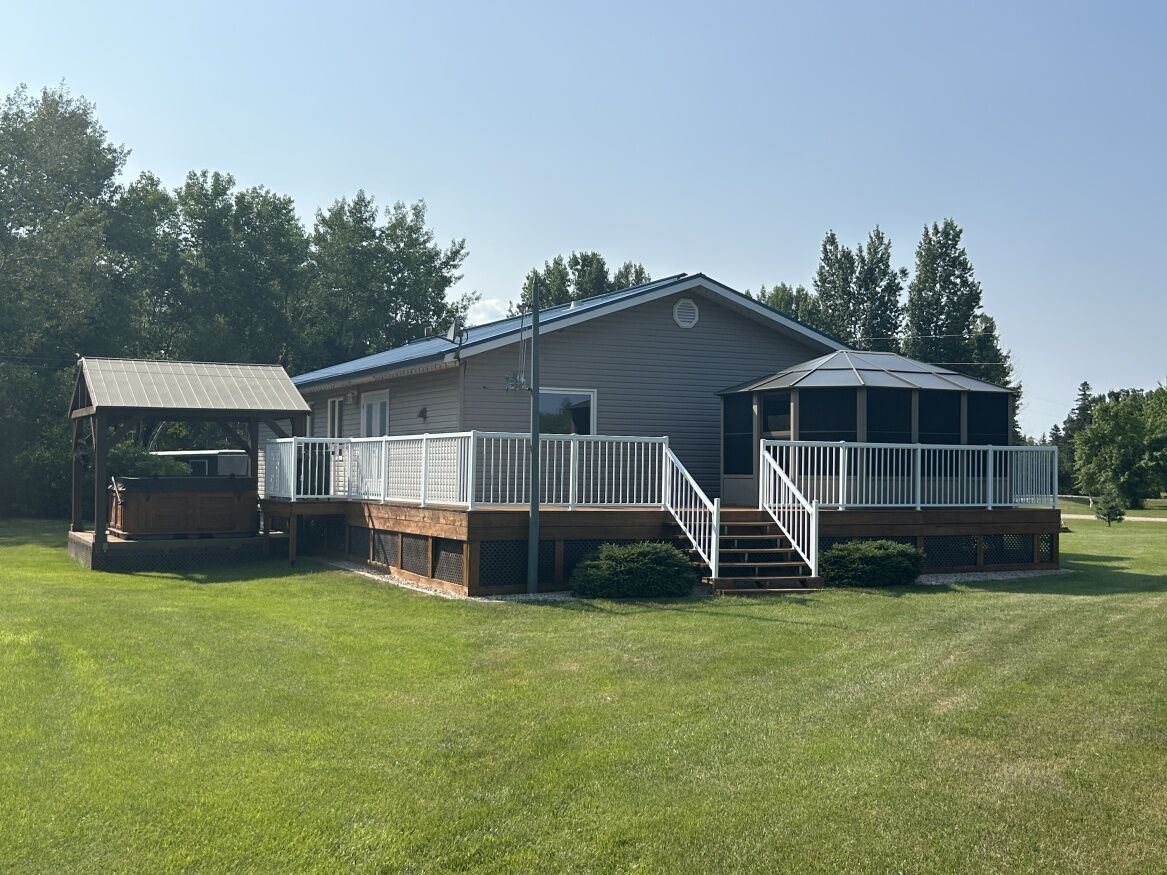 38 Gauer Road, Manitoba R0E 1A0, 3 Bedrooms Bedrooms, 0 ,1 BathroomBathrooms,Residential,New,0,1263 38 Gauer Road, Manitoba R0E 1A0, 3 Bedrooms Bedrooms, 0 ,1 BathroomBathrooms,Residential,New,0,1263
