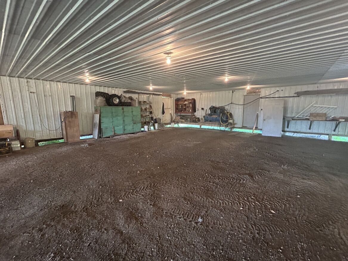 38 Gauer Road, Manitoba R0E 1A0, 3 Bedrooms Bedrooms, 0 ,1 BathroomBathrooms,Residential,New,0,1263 38 Gauer Road, Manitoba R0E 1A0, 3 Bedrooms Bedrooms, 0 ,1 BathroomBathrooms,Residential,New,0,1263