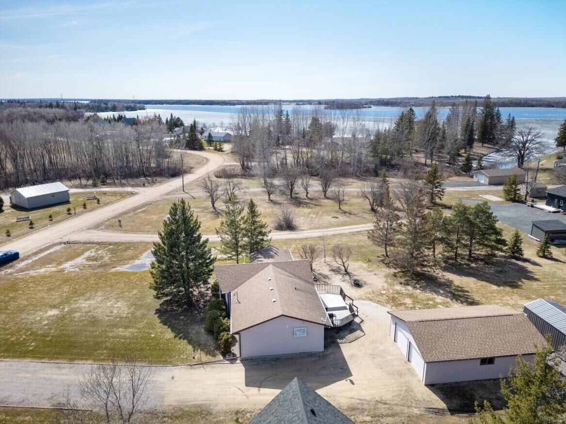 33 Gauer Road, Manitoba R0E 1A0, 2 Bedrooms Bedrooms, 0 ,2 BathroomsBathrooms,Residential,Sold,0,1290 33 Gauer Road, Manitoba R0E 1A0, 2 Bedrooms Bedrooms, 0 ,2 BathroomsBathrooms,Residential,Sold,0,1290