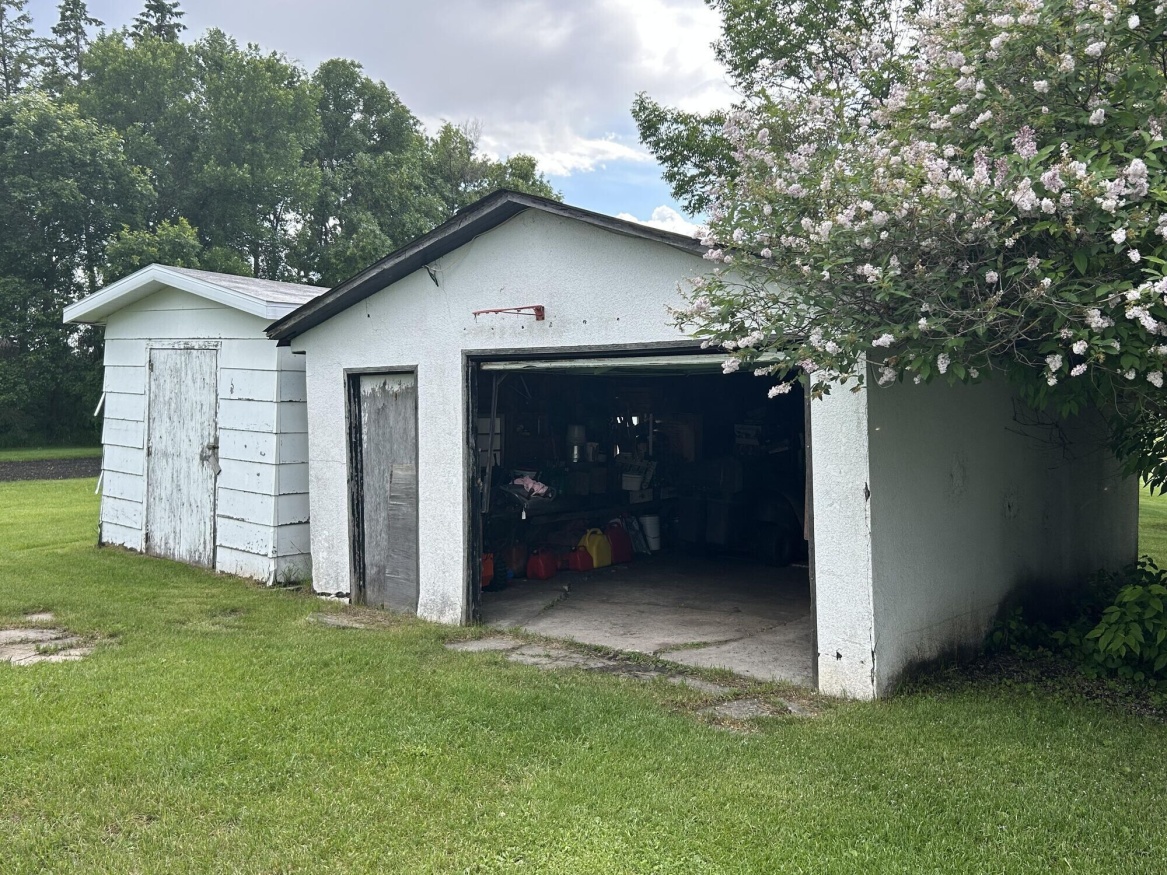 39 Berryland Road, Manitoba R0E 1A0, 3 Bedroom Bedrooms, 0 ,2 BathroomBathrooms,Residential,Sold,0,1301 39 Berryland Road, Manitoba R0E 1A0, 3 Bedroom Bedrooms, 0 ,2 BathroomBathrooms,Residential,Sold,0,1301