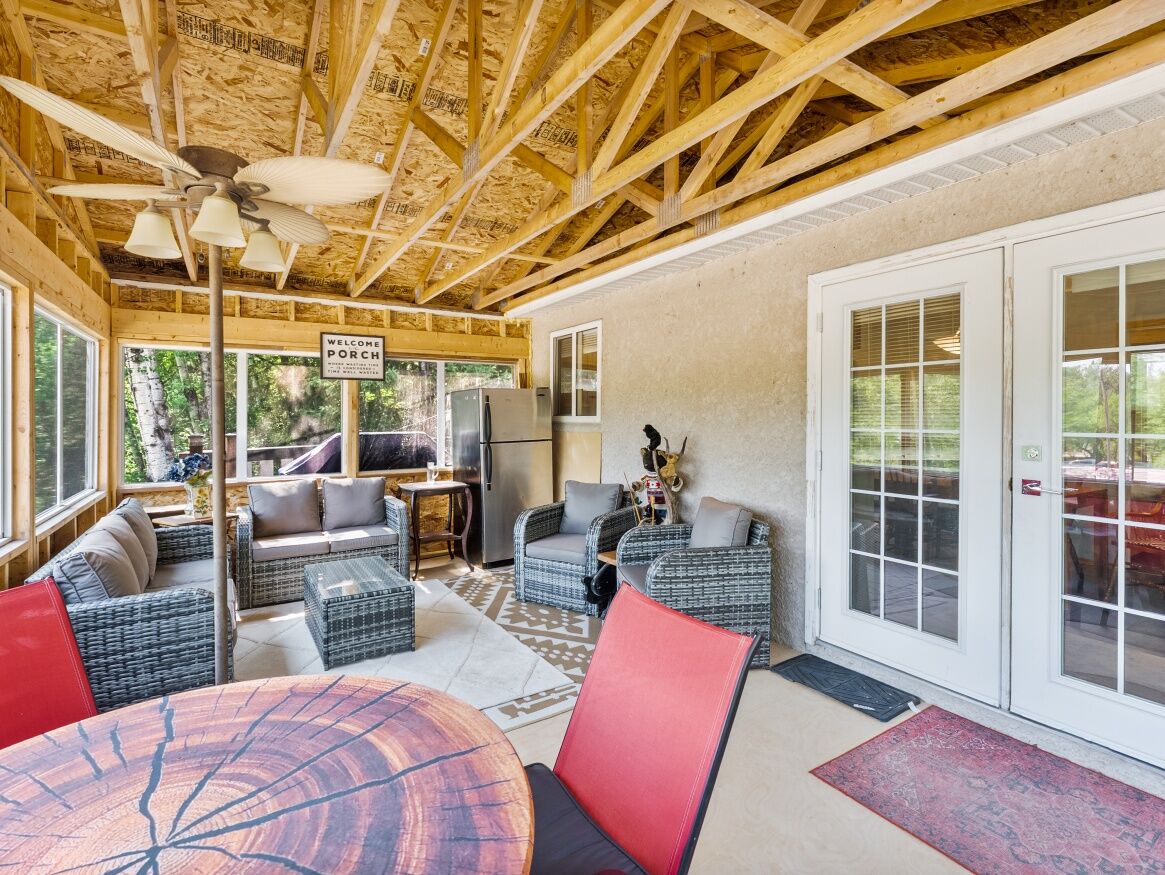 SUNROOM SUNROOM