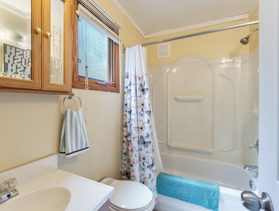 4 pc main cottage 4 pc main cottage